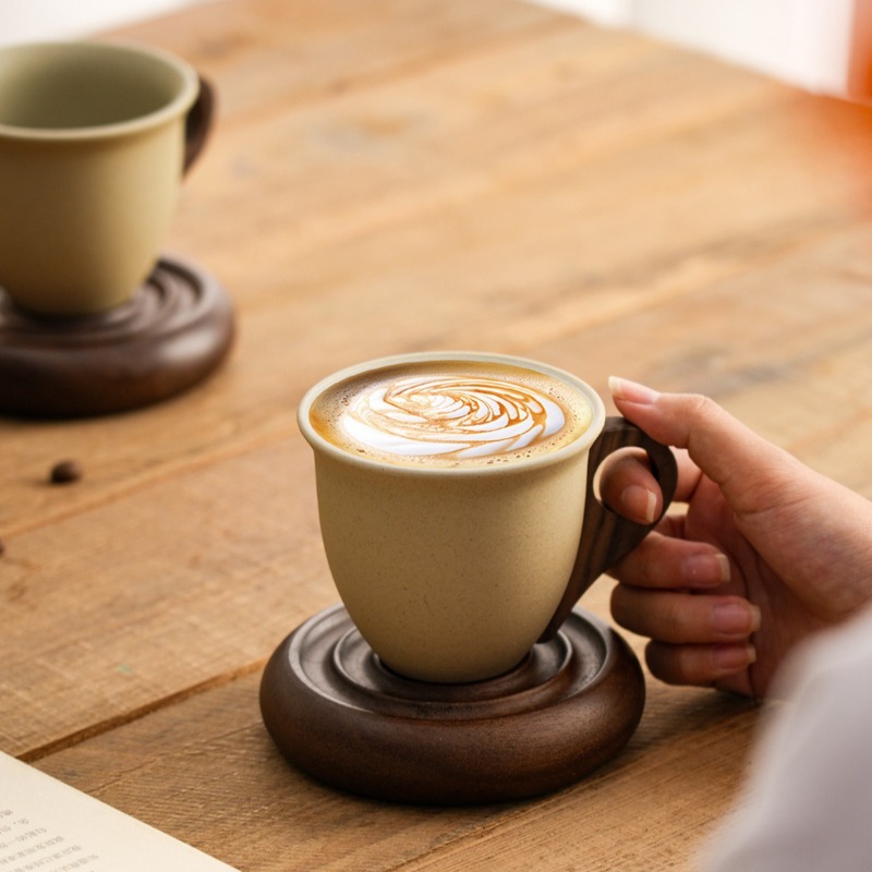 Coffee Tea Gardens - แก้วกาแฟเซรามิกสีน้ำตาลลายไม้ พร้อมจานรองไม้สำหรับดื่มชา ขนมหวาน ช่วงบ่าย สไตล์เรโทร เหมาะสำหรับใช้ในออฟฟิศ